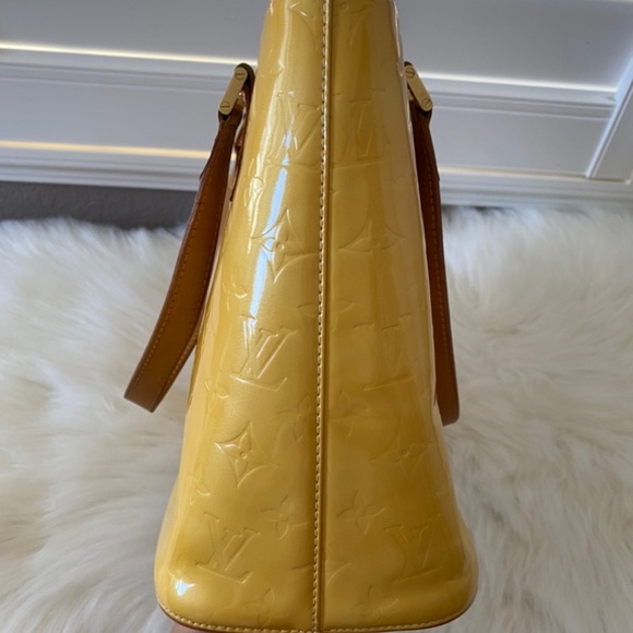 SOLD‼️ 💛 Louis Vuitton Houston Bag - Picture 10 of 16